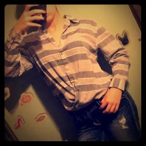 Long sleeve dress shirt